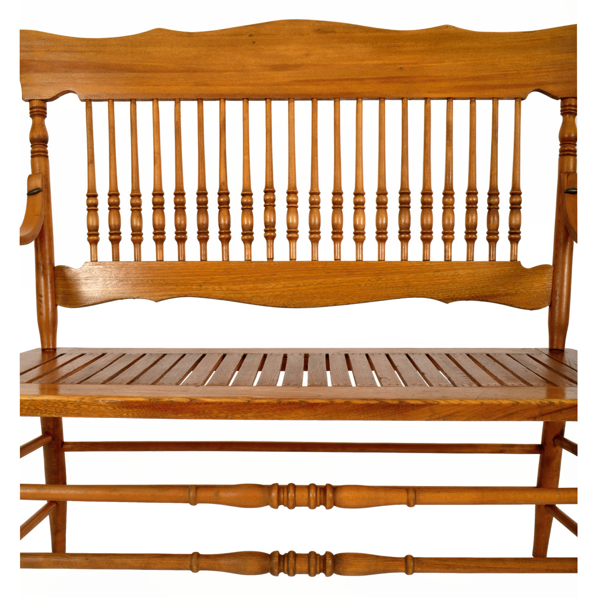 Antique American Windsor Maple Spindle Back Colonial Deacon's Bench / Loveseat, circa 1880