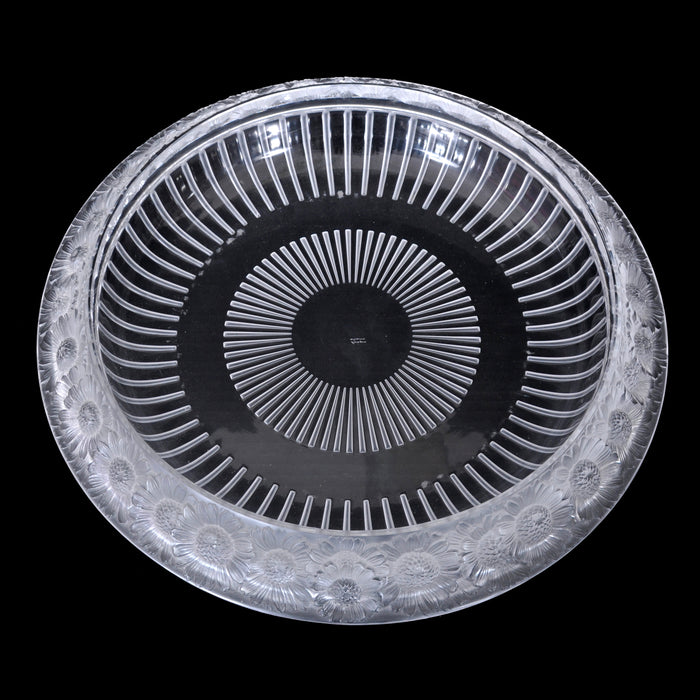 Antique French Art Deco Large Crystal Glass "Marguerites" Bowl by Lalique, 1930s