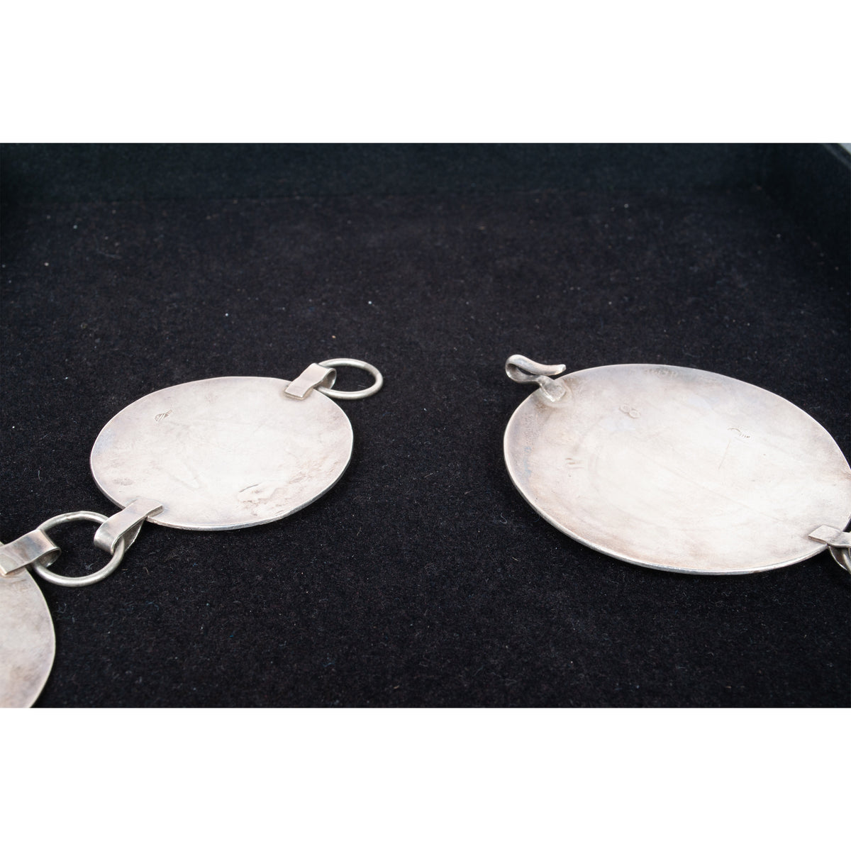 MCM Native American Navajo Silver Engraved Storyteller Concho Belt Willie Yazzie circa 1960