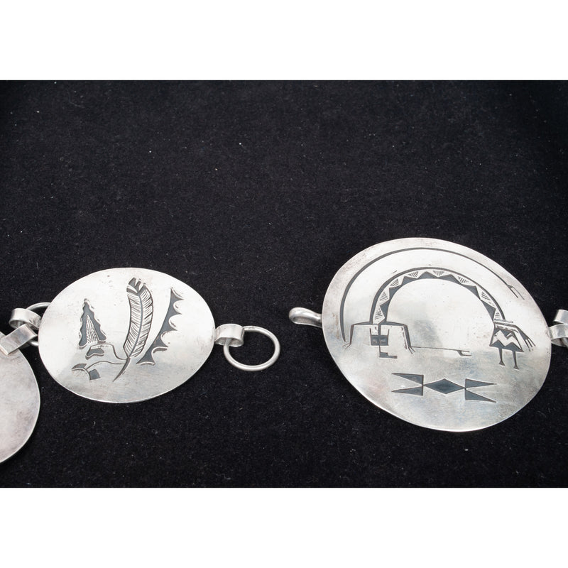 MCM Native American Navajo Silver Engraved Storyteller Concho Belt Willie Yazzie circa 1960