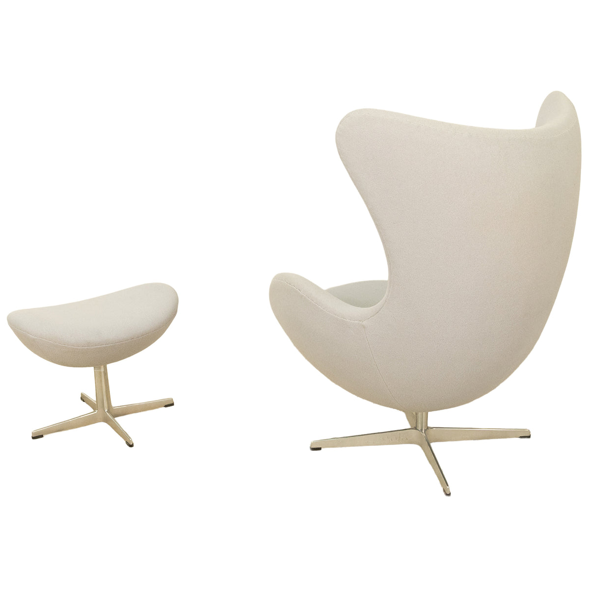 Mid Century Modern Egg Lounge Chair & Ottoman Arne Jacobsen for Fritz Hansen