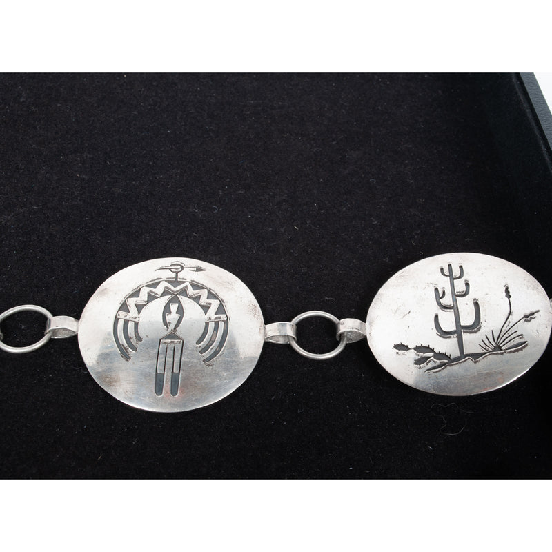 MCM Native American Navajo Silver Engraved Storyteller Concho Belt Willie Yazzie circa 1960