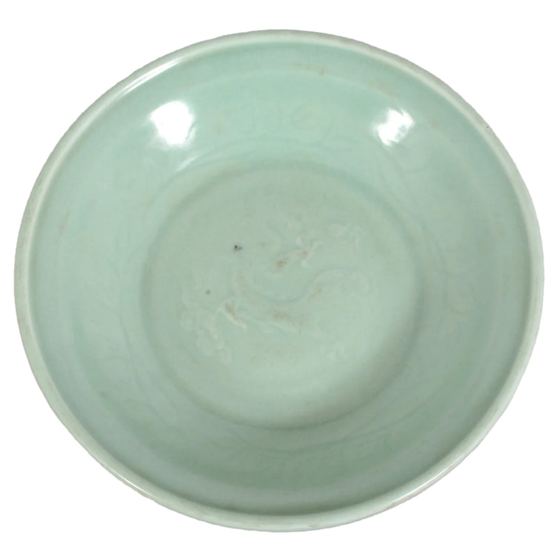 Antique Early 19th Century Chinese Qing Dynasty Celadon Bowl, Circa 1820