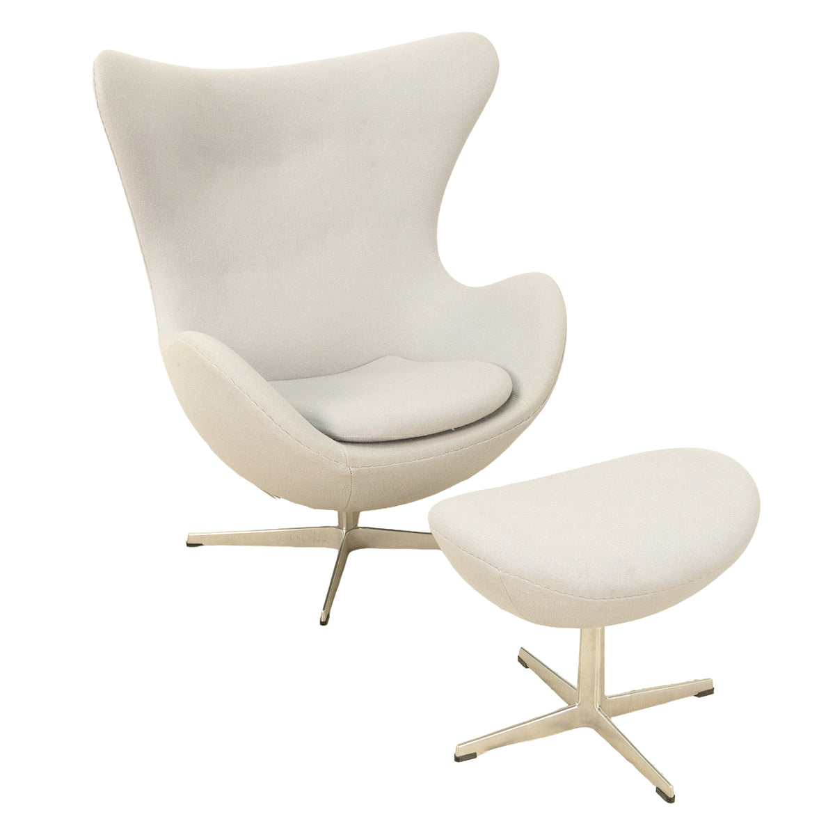 Mid Century Modern Egg Lounge Chair & Ottoman Arne Jacobsen for Fritz Hansen