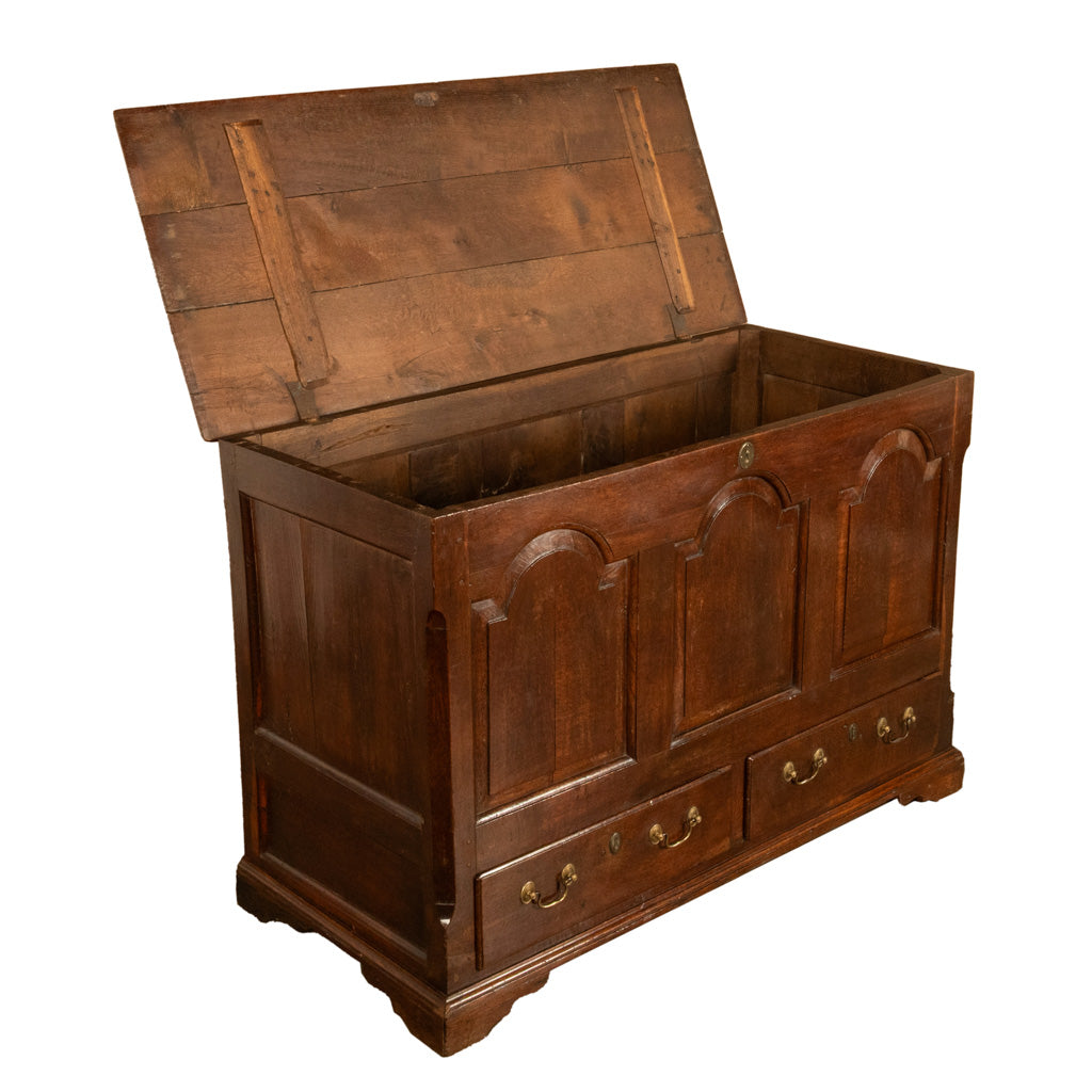 Antique 18th Century Georgian Paneled Lift up Lid Oak Mule Chest Coffer 1760