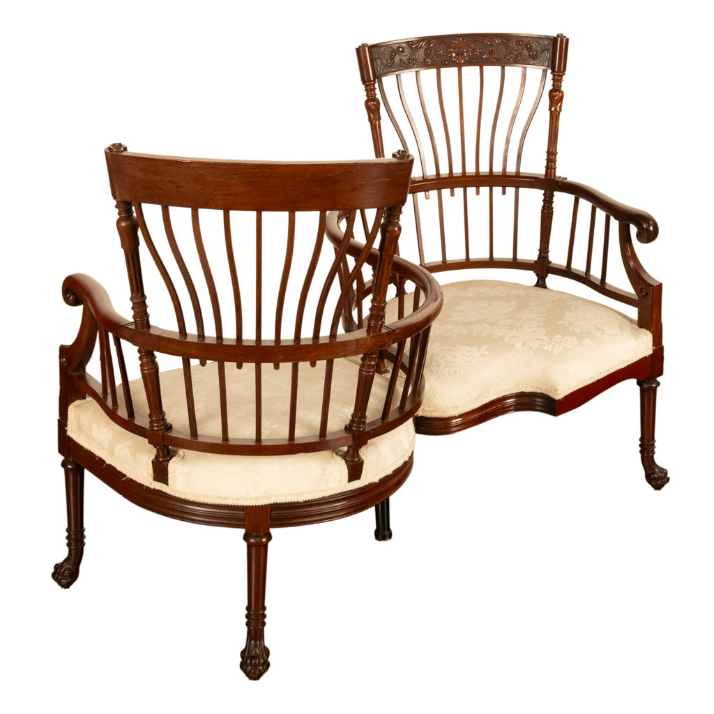 Antique American Carved Mahogany Conversation Sofa Chair Loveseat Tête-à-Tête, Circa  1880