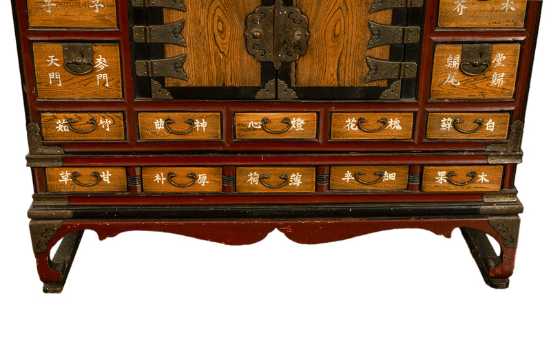 Antique Korean Elm Medicine Apothecary Cabinet Chest 88 Drawers Yakjang 1920