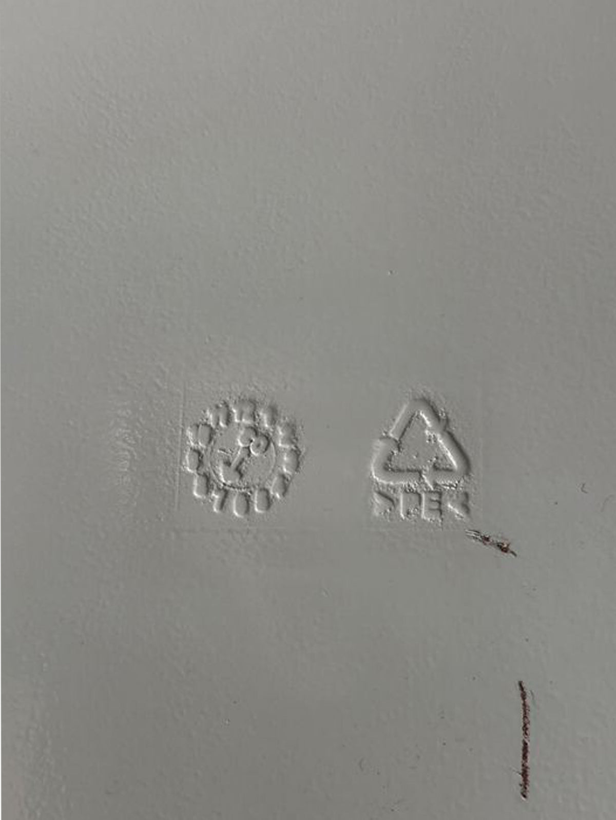 "Big Easy" Ron Arad Design for Moroso Italian Postmodern White Lounge Chair 1990