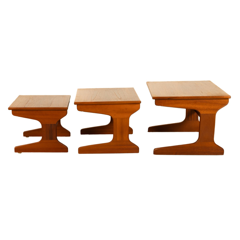 Set of Three Danish Mid Century Modern Teak Nesting Side Coffee Tables 1960s