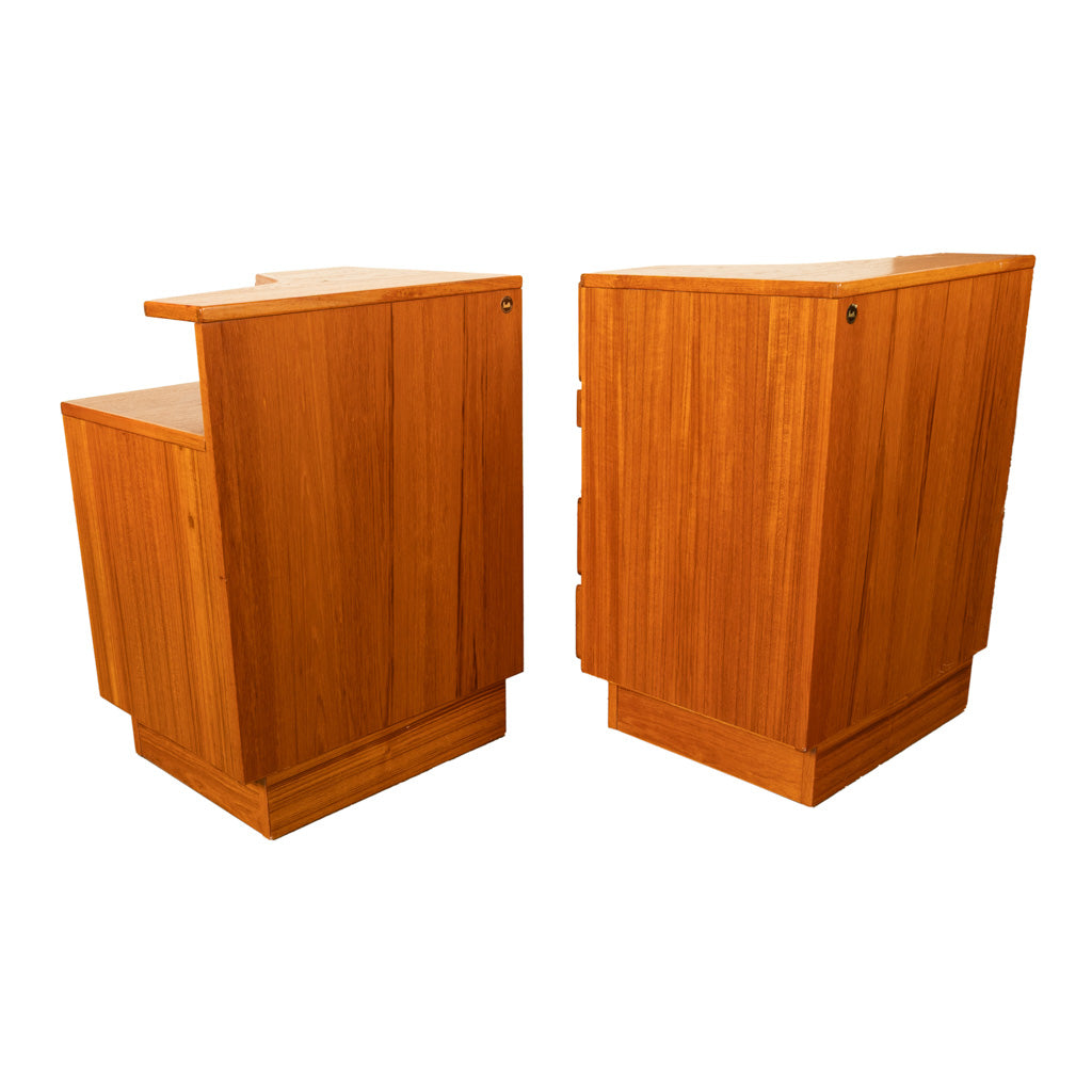 Pair Mid Century Modern Danish Teak Nightstands Chest Drawers by Scan Coll 1970