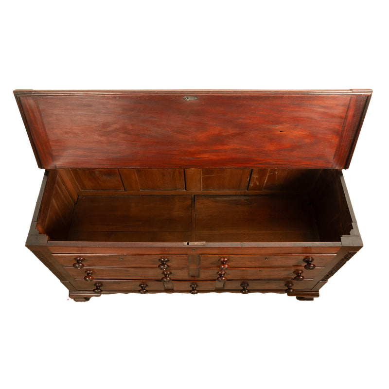 Antique 18th Century English Georgian Mahogany Hinged Top Mule Chest Coffer 1780