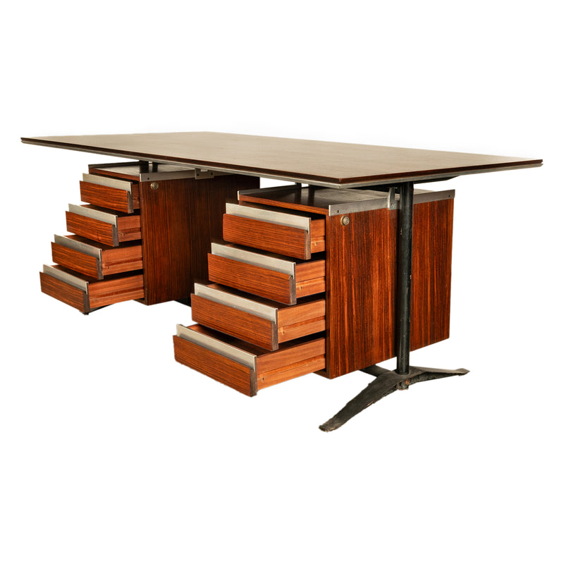 Italian Rosewood Mid Century Modern Executive Desk Gio Ponti Fornaroli Rosselli