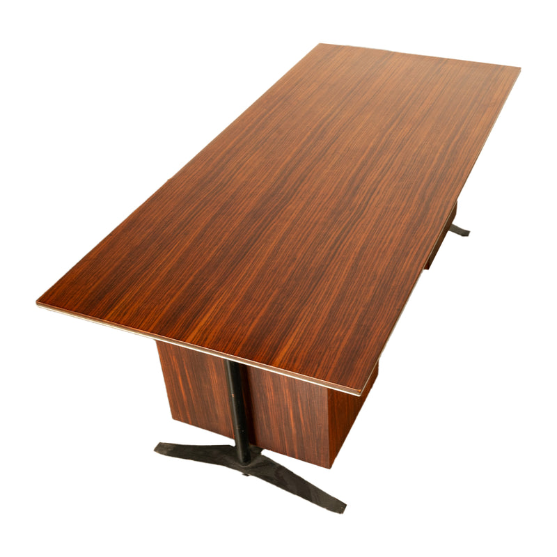 Italian Rosewood Mid Century Modern Executive Desk Gio Ponti Fornaroli Rosselli