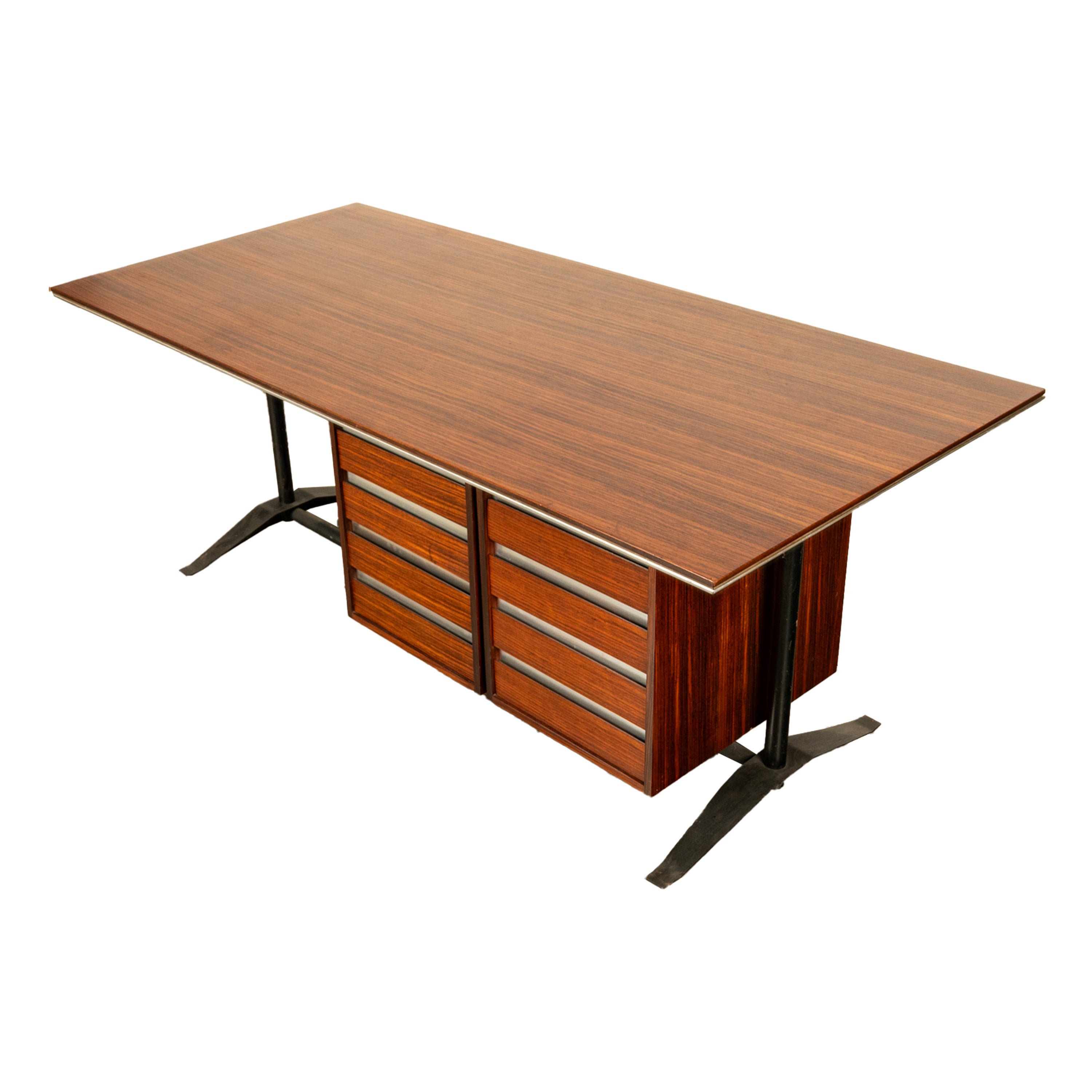 Italian Rosewood Mid Century Modern Executive Desk Gio Ponti