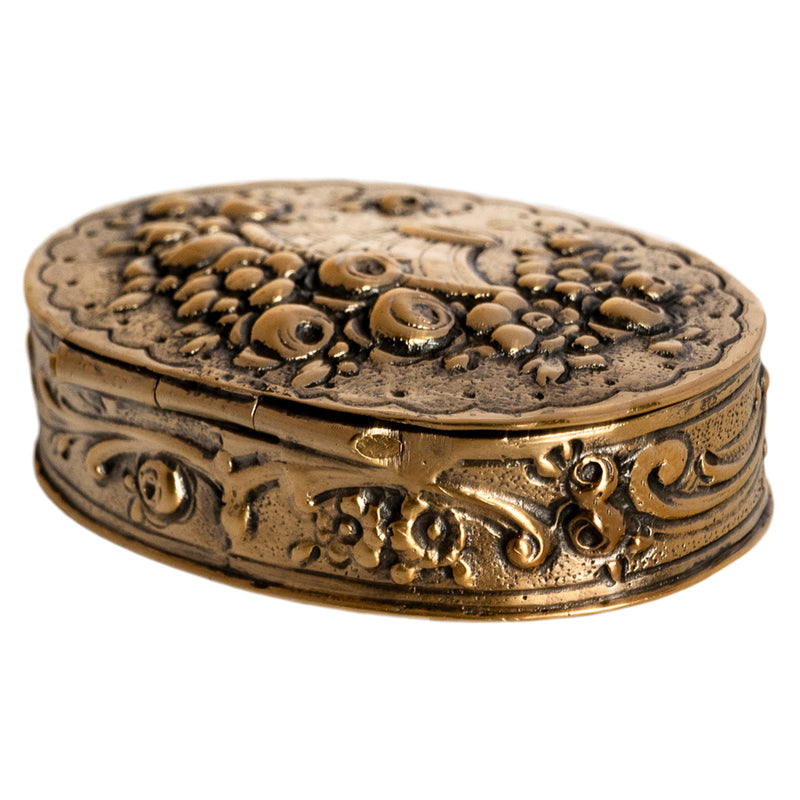 Antique German Sterling Gilt Silver Floral Engraved Repousse Snuff Pill Box 1880