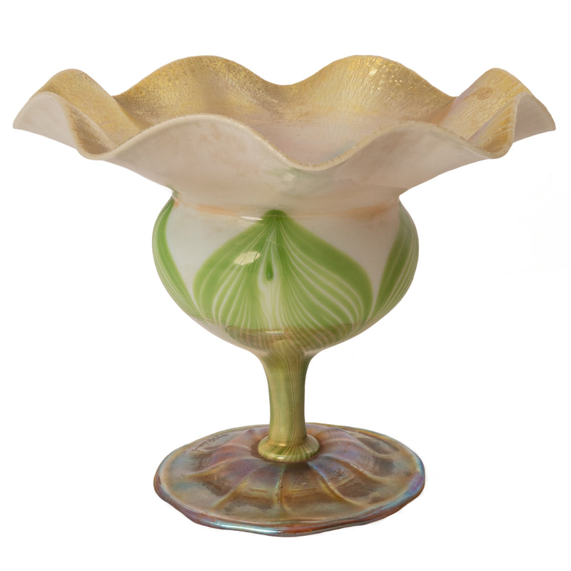 Antique L. C. Tiffany Favrile Large Floriform Feathered Iridescent Glass Vase, Circa 1908