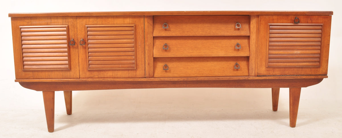 Mid-Century Modern Danish Teak Credenza, 1960s