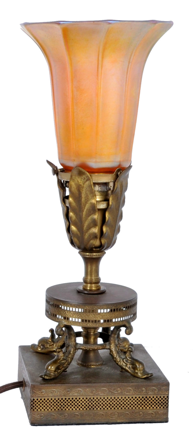Antique American Art Nouveau Table Lamp by Quezal, Circa 1910