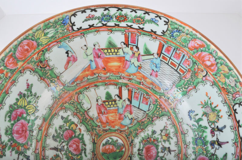 Antique Chinese Qing Dynasty Famille Rose/Rose Medallion Porcelain Bowl, Circa 1890