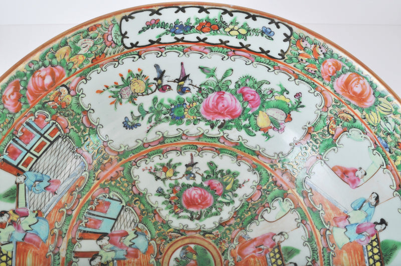 Antique Chinese Qing Dynasty Famille Rose/Rose Medallion Porcelain Bowl, Circa 1890
