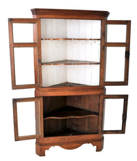Antique English Oak Corner Cabinet, circa 1810