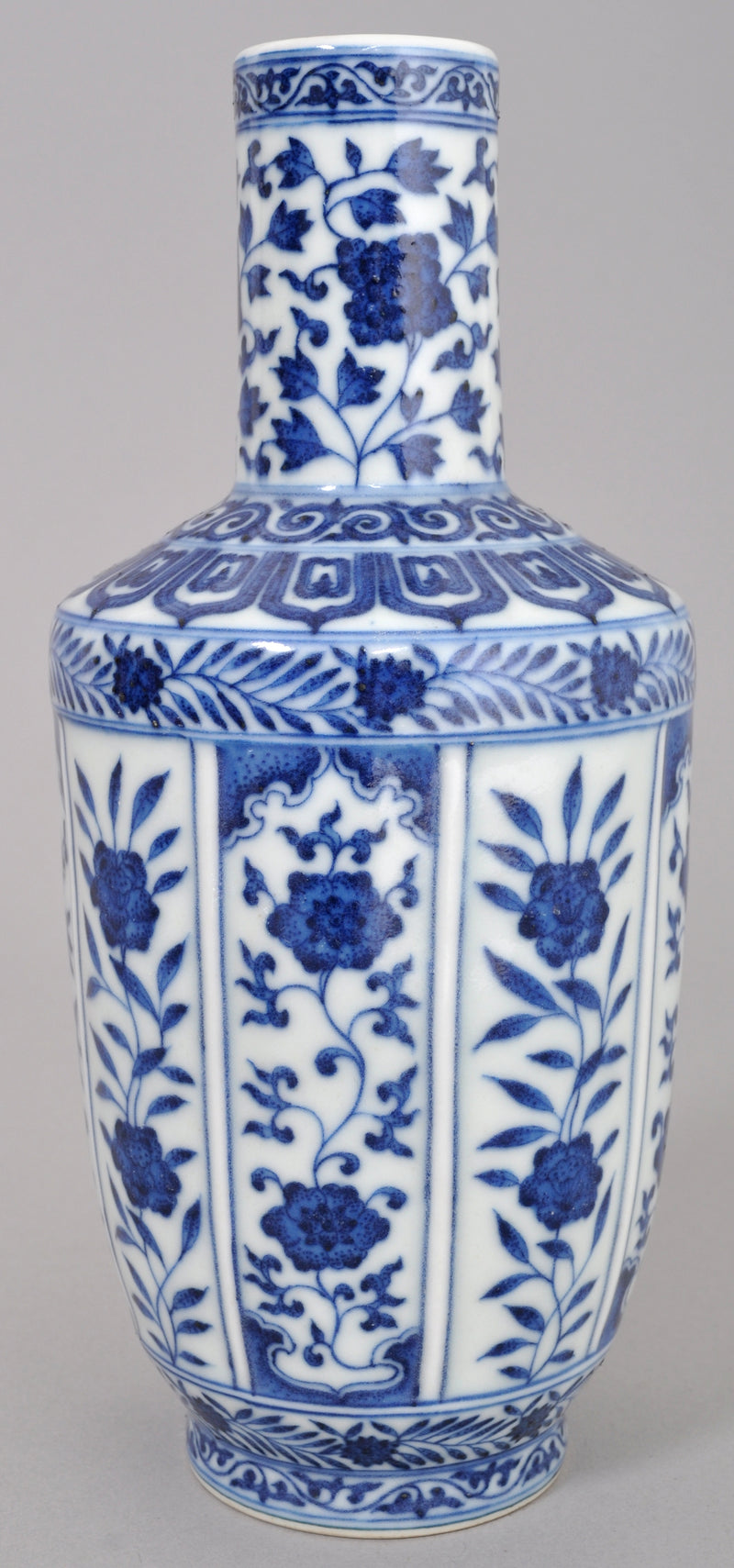 Antique 19th Century Chinese Blue and White Porcelain 'Sleeve' Vase, Circa 1850