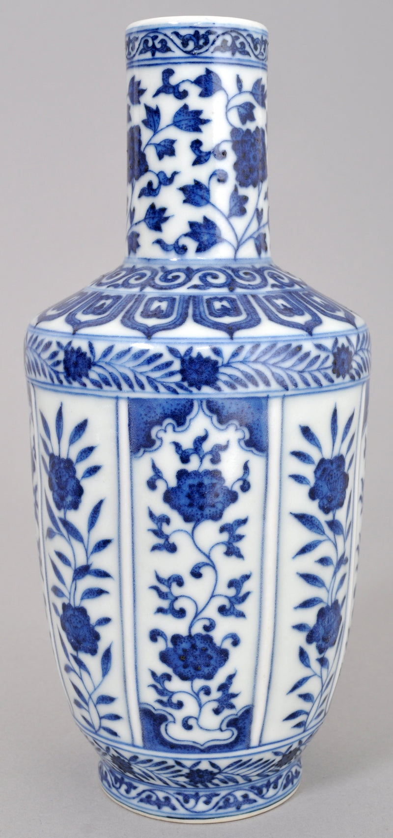 Antique 19th Century Chinese Blue and White Porcelain 'Sleeve' Vase, Circa 1850