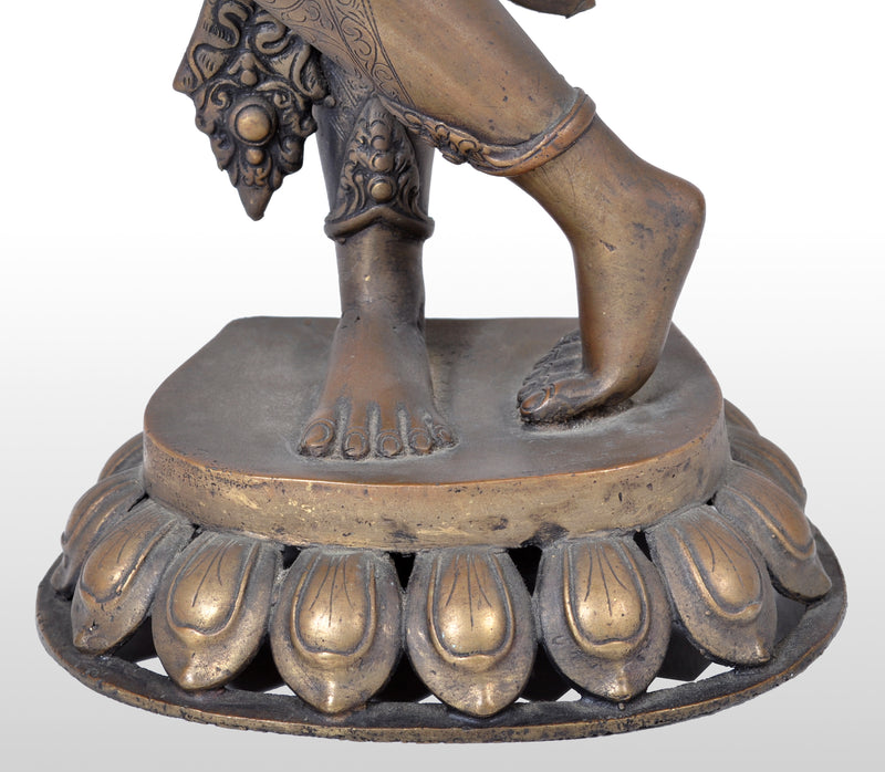 Antique Early 19th Century Indian Bronze Figure of Lakshmi, circa 1800