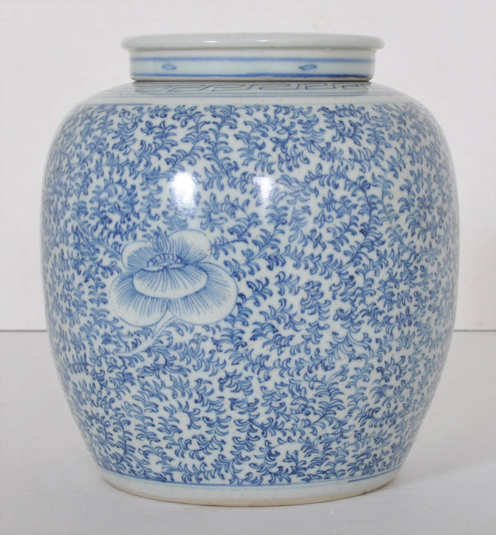 Antique Chinese Qing Dynasty Blue & White Porcelain Ginger Jar, Circa 1850