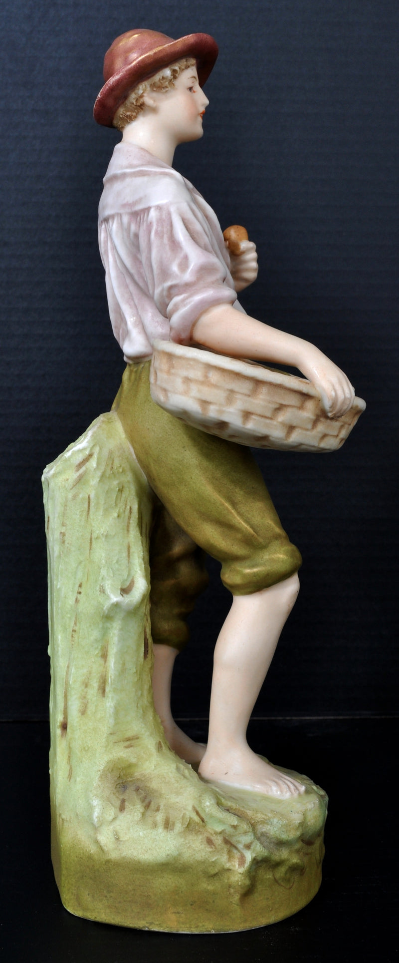 Pair of Art Nouveau Austrian Royal Dux Porcelain Figurines, Circa 1890