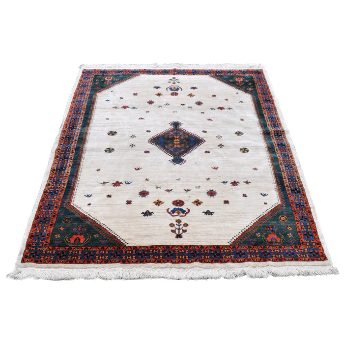 Tribal Persian Vegetable Dyed Qashqai Rug/Carpet