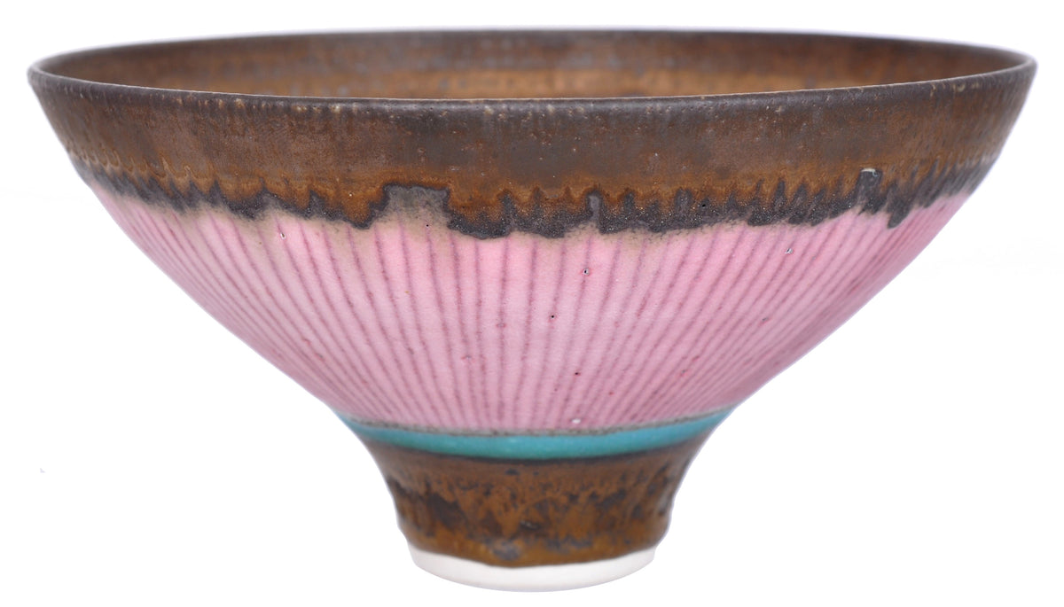 Important Dame Lucie Rie Footed Porcelain Bowl, circa 1978