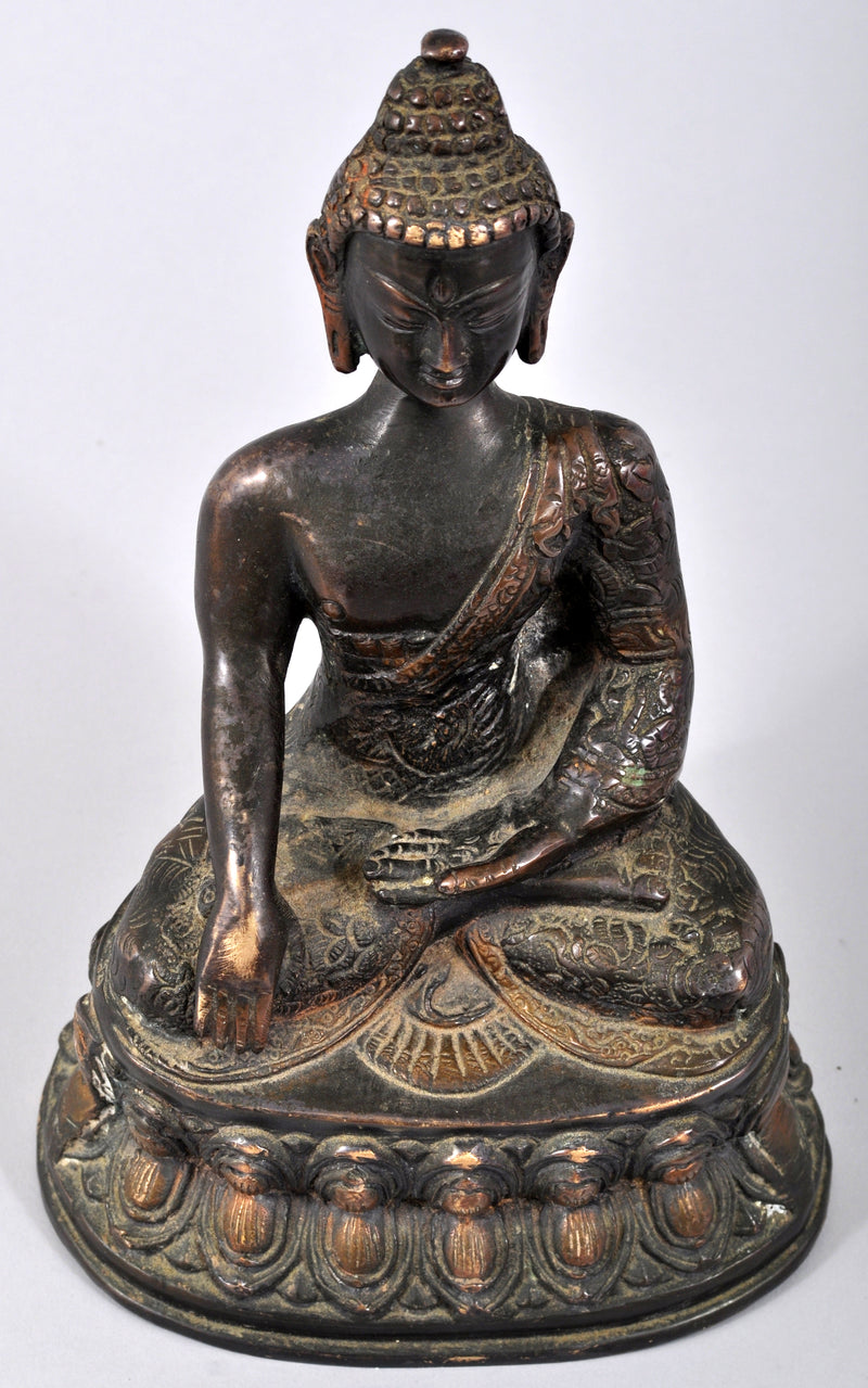 Antique 18th Century Chinese Bronze Shakyamuni Buddha Statue