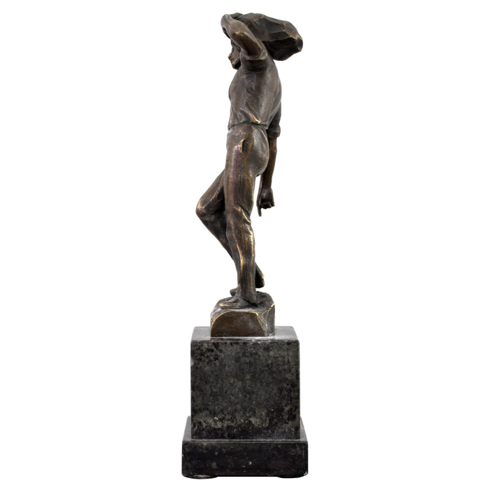 Antique Austrian Bronze Depicting a Male Figure by Ernst Beck (1879-1941), circa 1910