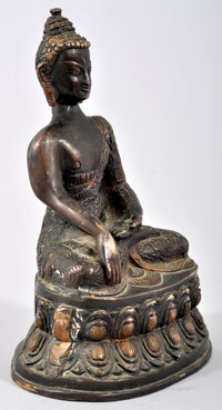 Antique 18th Century Chinese Bronze Shakyamuni Buddha Statue