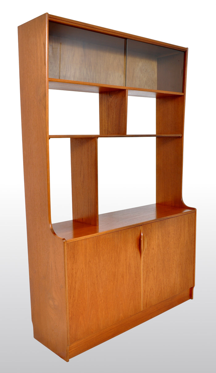 Mid-Century Modern Danish Style Bookcase / Wall Unit in Teak by S Form, 1960s