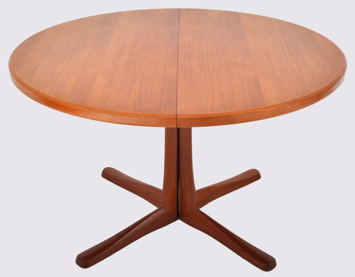 Mid-Century Modern Danish Style Teak Dining Table with Twin Leaves by McIntosh, 1960s