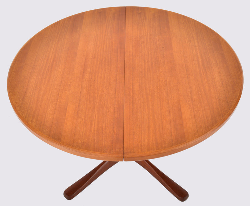 Mid-Century Modern Danish Style Teak Dining Table with Twin Leaves by McIntosh, 1960s