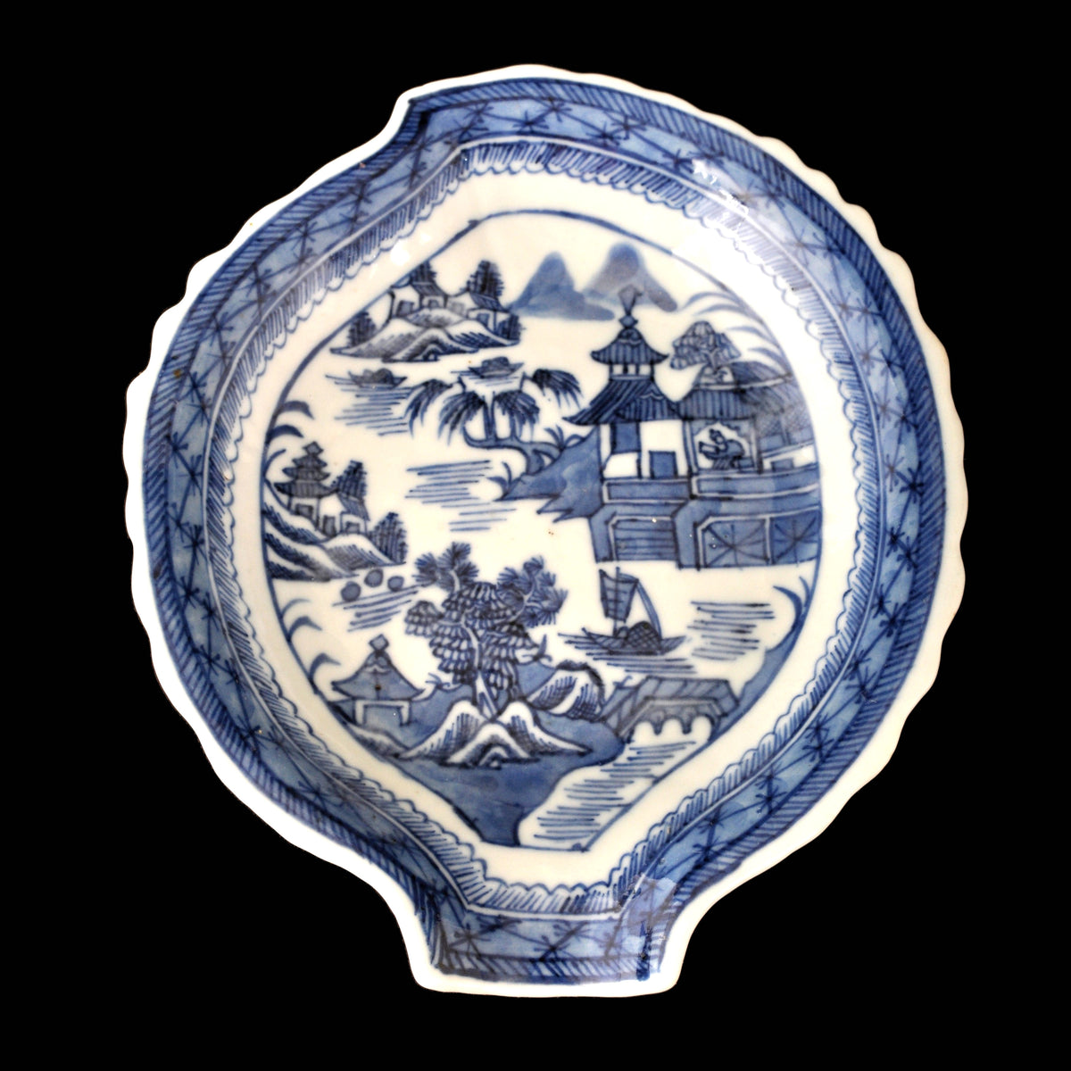 Antique Chinese Qing Dynasty Canton Blue & White Porcelain Brush Holder/Plate, Circa 1840