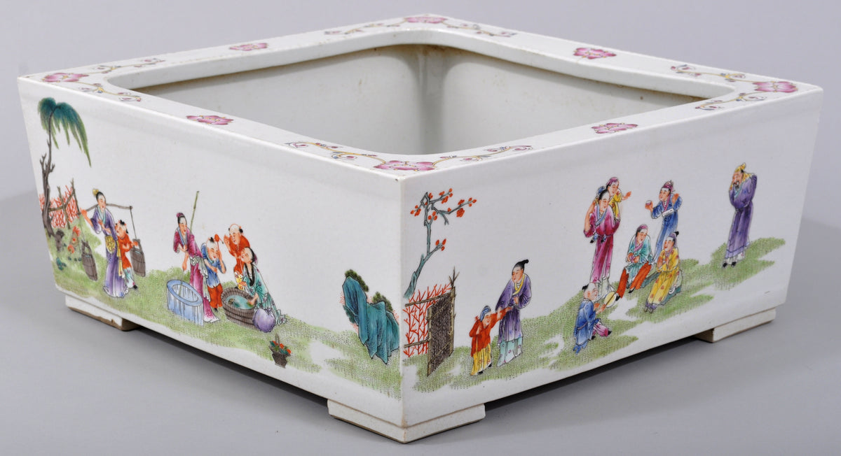Large Antique Chinese Qing Dynasty Famille Verte Porcelain Planter, Circa 1870