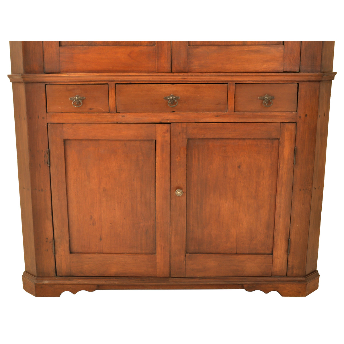 Antique American Colonial 19th Century Cherry Corner Cabinet Pennsylvania, circa 1830