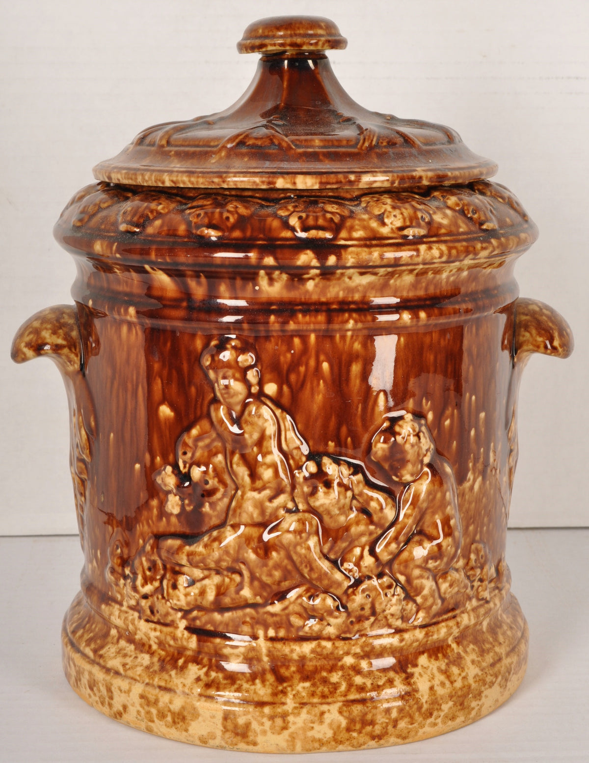 19th Century Antique Glazed Loose Tobacco Leaf Humidor by Bennington/Rockingham Pottery, Circa 1850