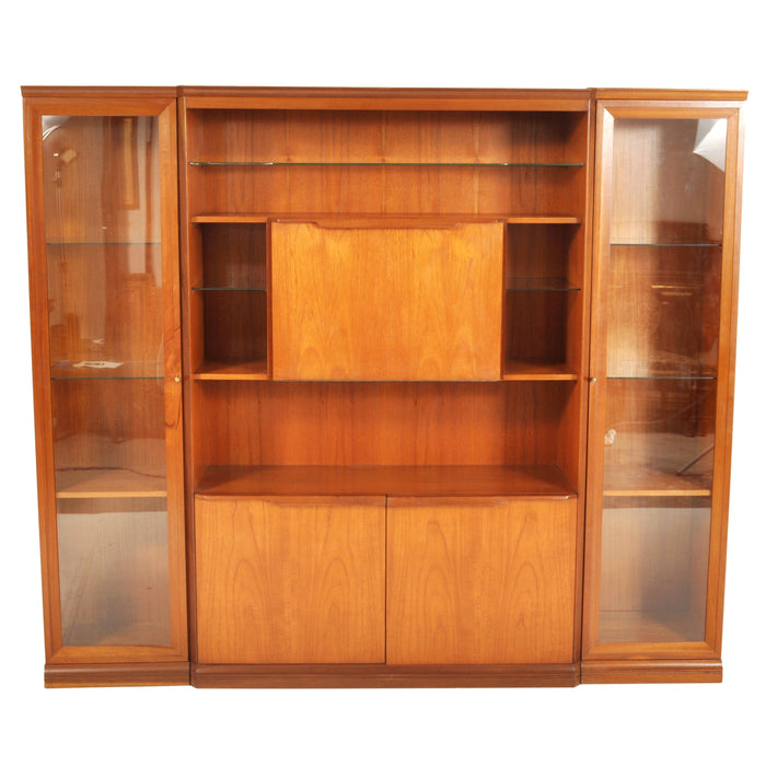 Mid-Century Modern Danish Teak Wall Unit/Hutch/Entertainment Center by Meredew, 1960s